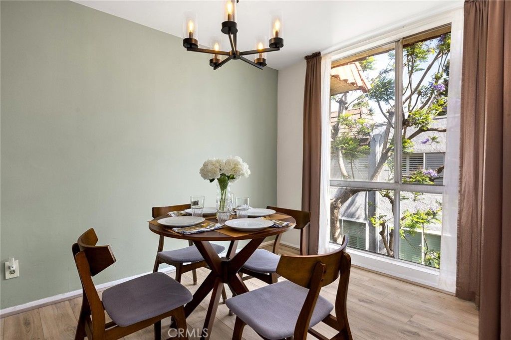 Image 14 of property listing at 5875 Doverwood Drive 309, Culver City, CA 90230
