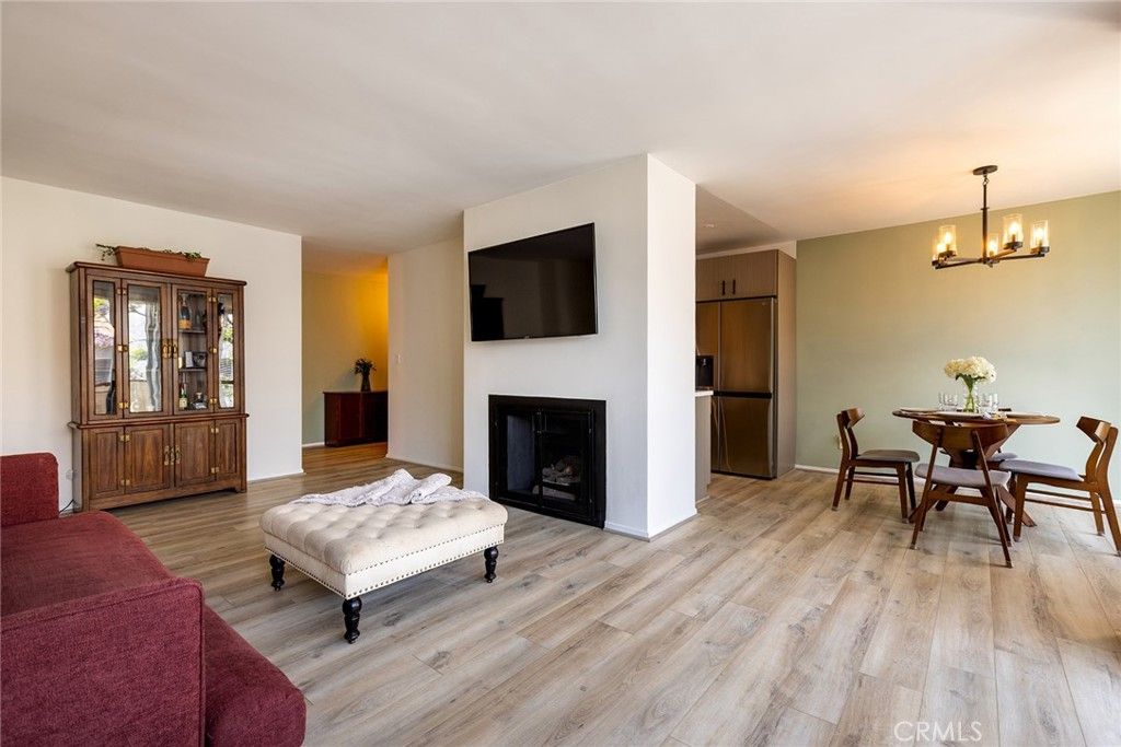 Image 19 of property listing at 5875 Doverwood Drive 309, Culver City, CA 90230