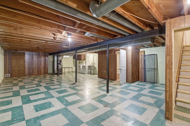 4019 Fordline Road, Lincoln Park, MI 48146