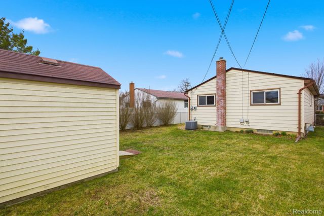 4019 Fordline Road, Lincoln Park, MI 48146