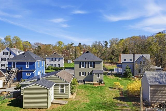 19 Peck Ave, Plymouth, MA 02360