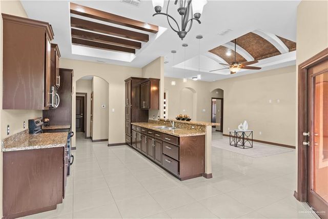 6011 N 46th Lane, Mcallen, TX 78504