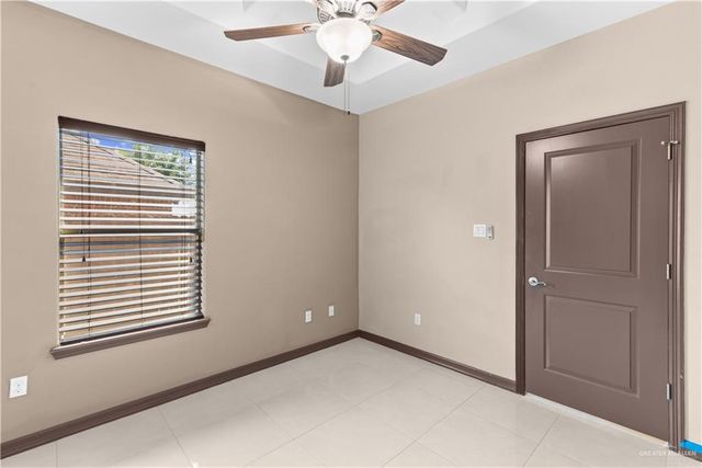 6011 N 46th Lane, Mcallen, TX 78504