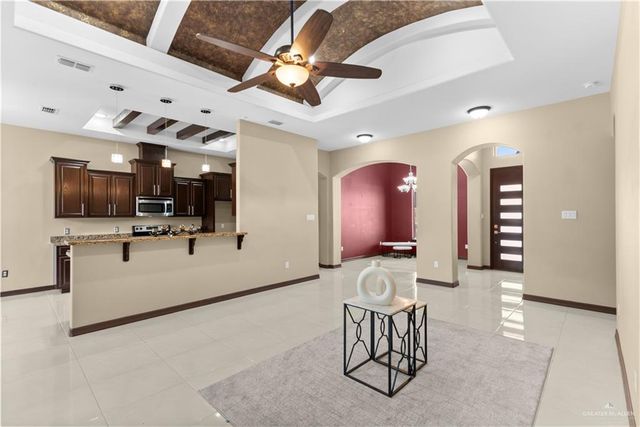 6011 N 46th Lane, Mcallen, TX 78504