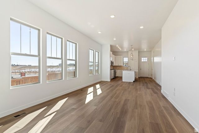 7034 W TERRAINE RD, West Jordan, UT 84081