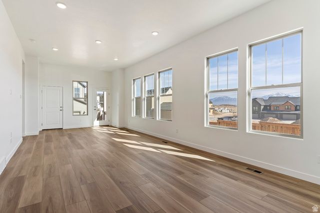 7034 W TERRAINE RD, West Jordan, UT 84081