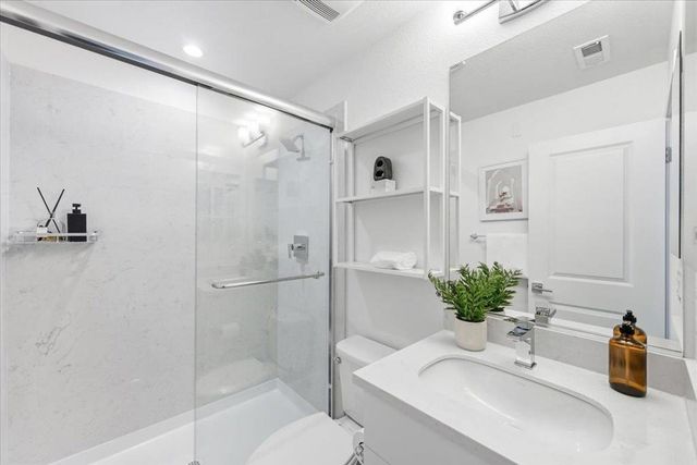 1309 W Middlefield Road, Mountain View, CA 94043