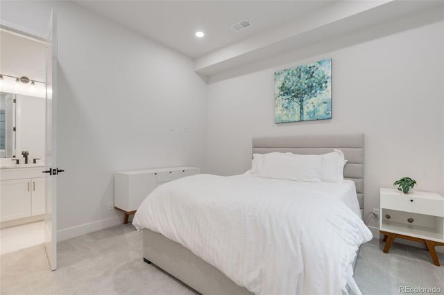 1135 E Virginia Avenue, Denver, CO 80209