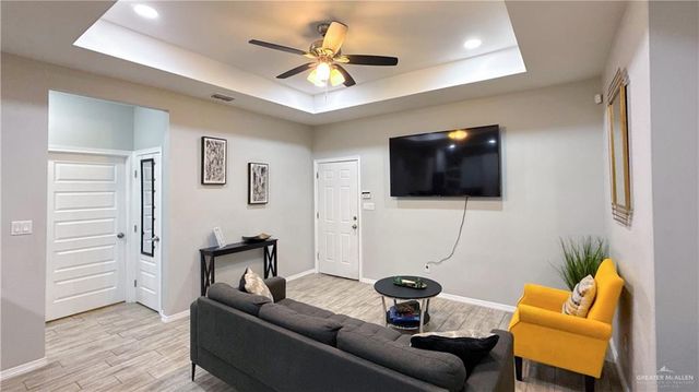 1403 W Heritage Drive, Pharr, TX 78577