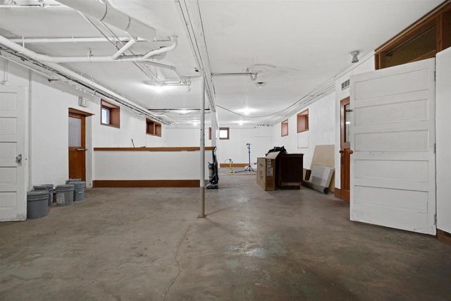 N8095 LAKESHORE DRIVE, Fond Du Lac, WI 54937