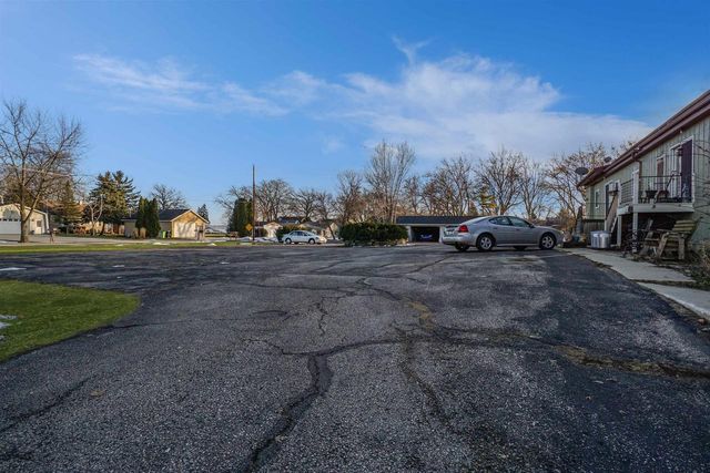 N8095 LAKESHORE DRIVE, Fond Du Lac, WI 54937