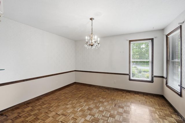 4290 Marcrest Drive, Cincinnati, OH 45211