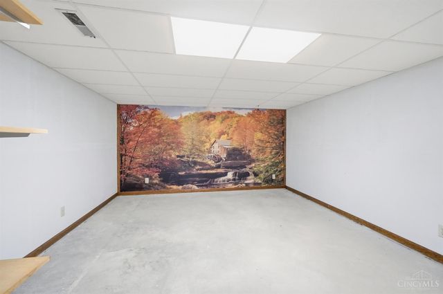 4290 Marcrest Drive, Cincinnati, OH 45211