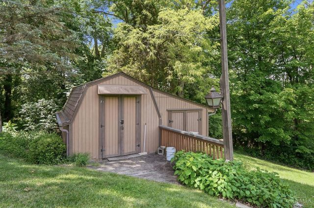 4290 Marcrest Drive, Cincinnati, OH 45211