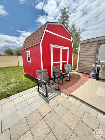 7431 W COPPERVIEW DR, Magna, UT 84044