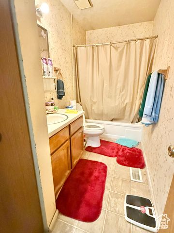 7431 W COPPERVIEW DR, Magna, UT 84044