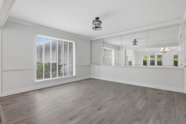 6908 Heatherknoll Drive, Dallas, TX 75248