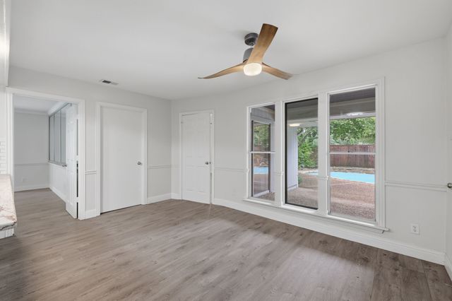 6908 Heatherknoll Drive, Dallas, TX 75248