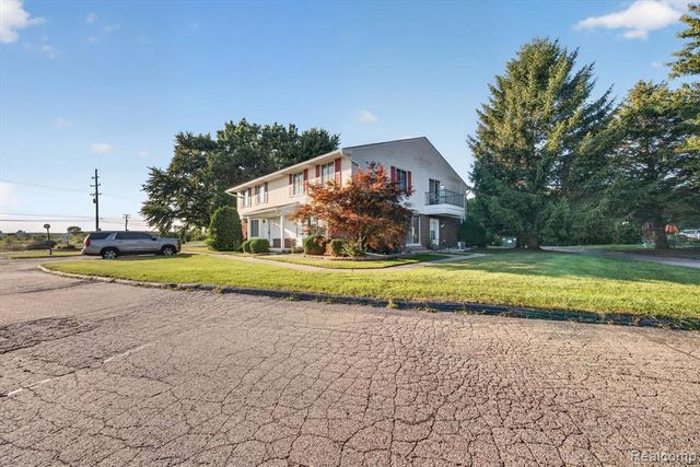 51116 S Foster Road, New Baltimore, MI 48047