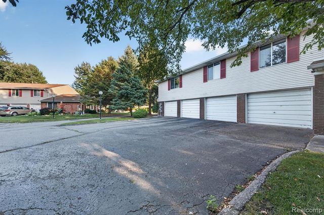51116 S Foster Road, New Baltimore, MI 48047