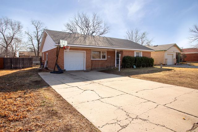 3305 LOMETA Drive, Amarillo, TX 79109