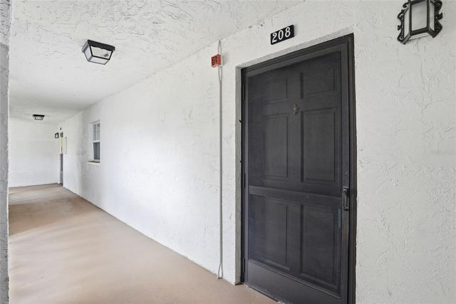 316 N BAYSHORE BOULEVARD 208, Clearwater, FL 33759