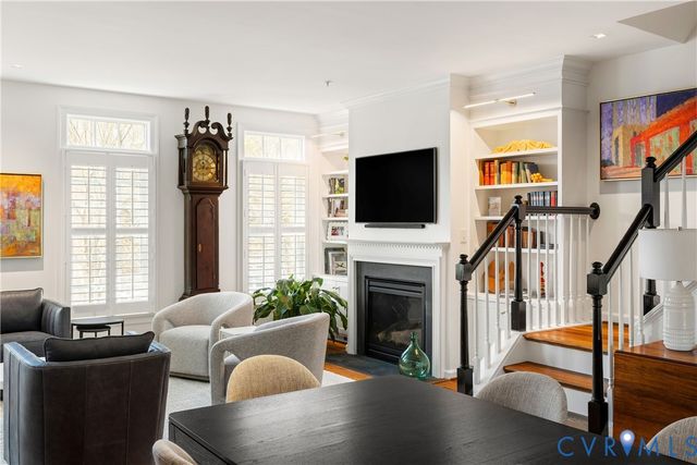 1014 Hyde Ln, Henrico, VA 23229