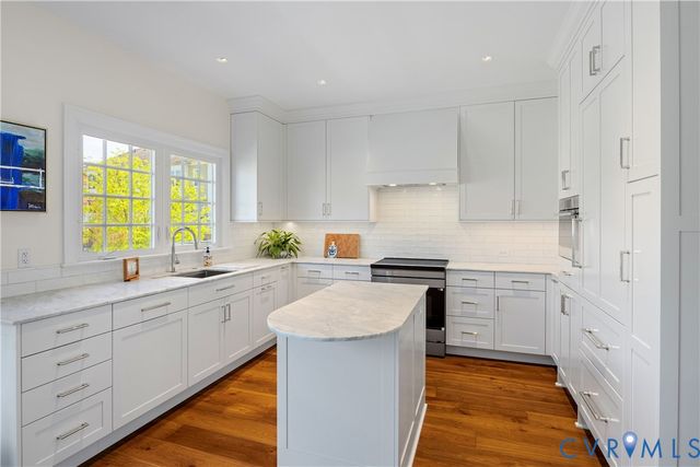 1014 Hyde Ln, Henrico, VA 23229