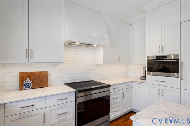 1014 Hyde Ln, Henrico, VA 23229