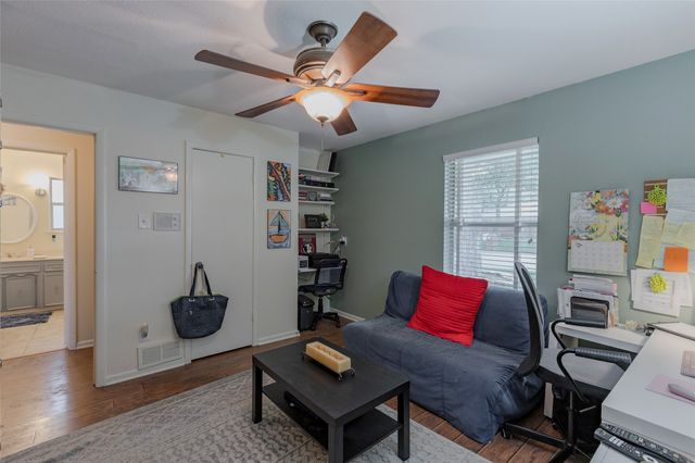 1720 Prestonwood Drive, Arlington, TX 76012