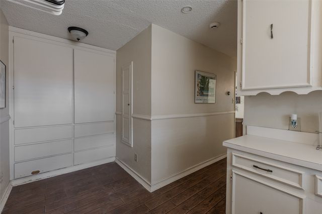 1720 Prestonwood Drive, Arlington, TX 76012