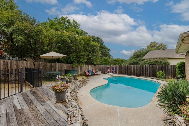 1720 Prestonwood Drive, Arlington, TX 76012