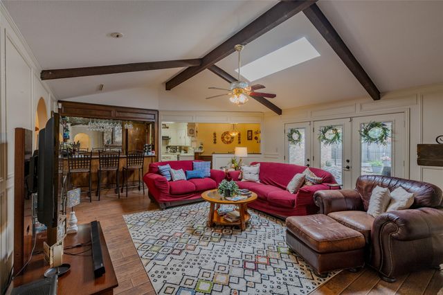 1720 Prestonwood Drive, Arlington, TX 76012