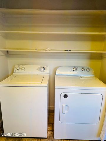 801 Woodglen Drive APT 2, Sparks, NV 89434