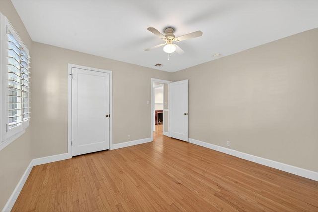 94 46th St, Sacramento, CA 95819