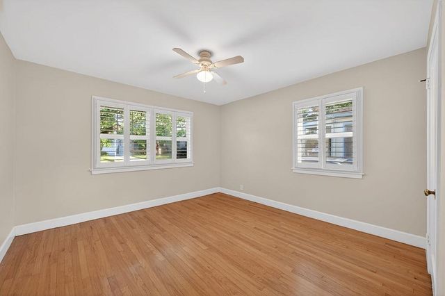 94 46th St, Sacramento, CA 95819