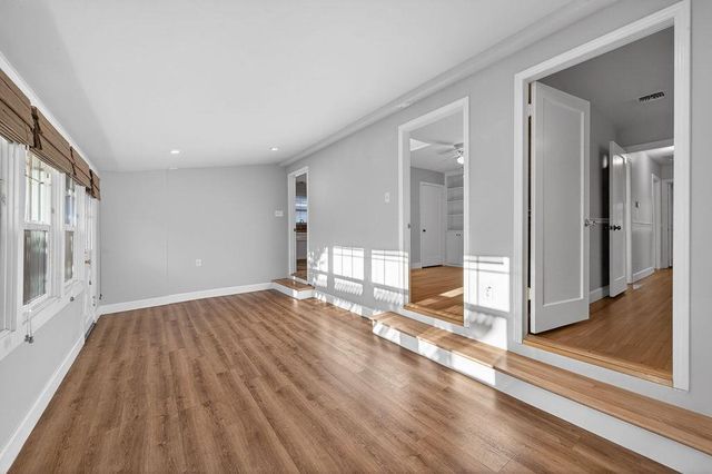 94 46th St, Sacramento, CA 95819