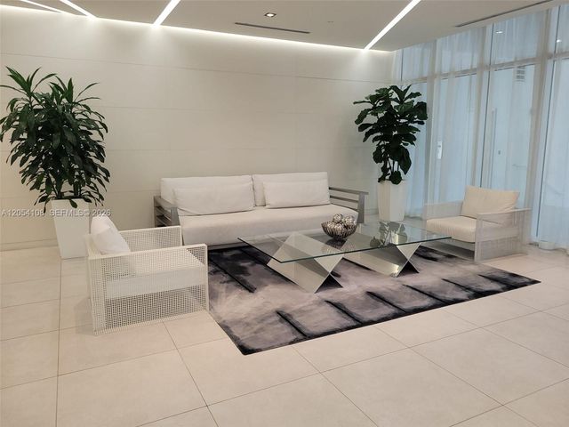 4250 Biscayne Boulevard 806, Miami, FL 33137