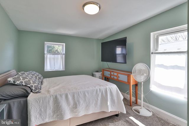 518 RIDGE ST, Emmaus, PA 18049