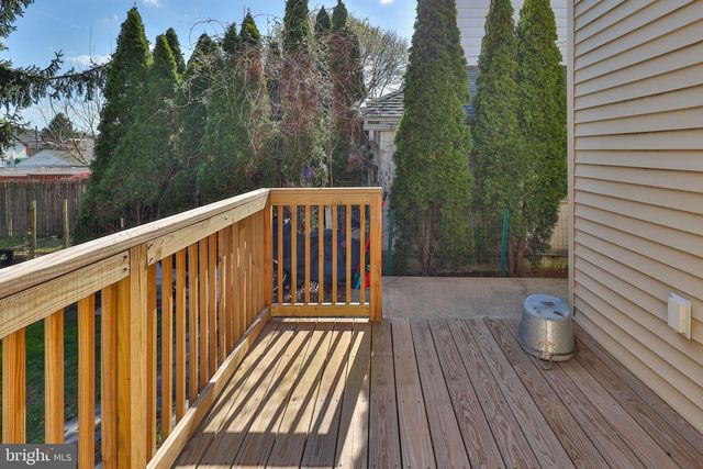 518 RIDGE ST, Emmaus, PA 18049