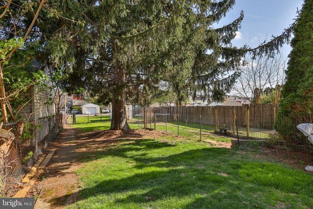 518 RIDGE ST, Emmaus, PA 18049