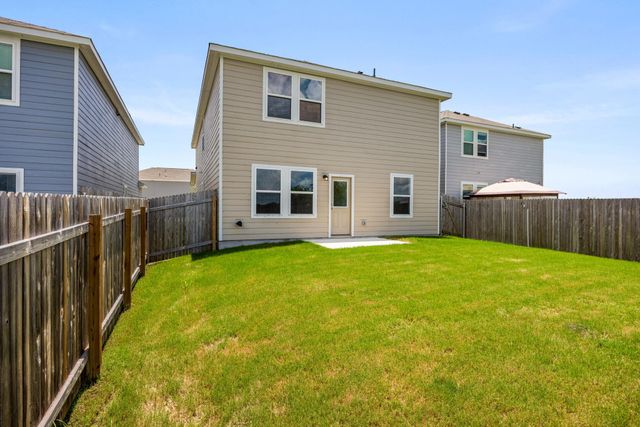 704 Gemsbok DR, Hutto, TX 78634