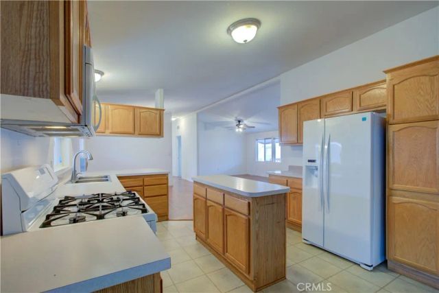 6450 N Winton 93, Winton, CA 95388