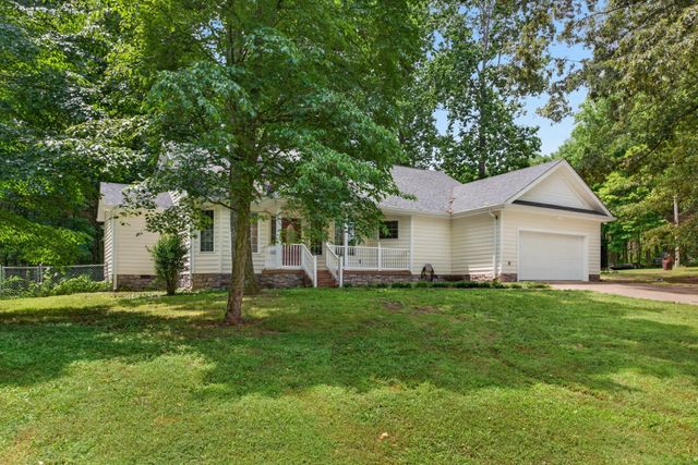 3450 Chapmans Cir, Palmyra, TN 37142