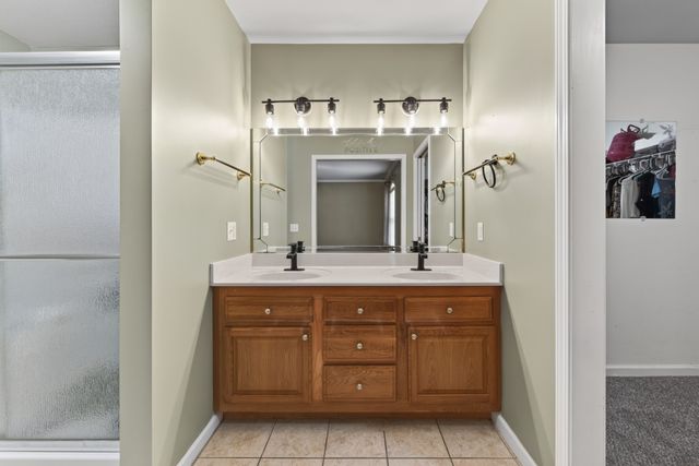 3450 Chapmans Cir, Palmyra, TN 37142