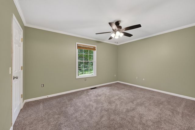 3450 Chapmans Cir, Palmyra, TN 37142