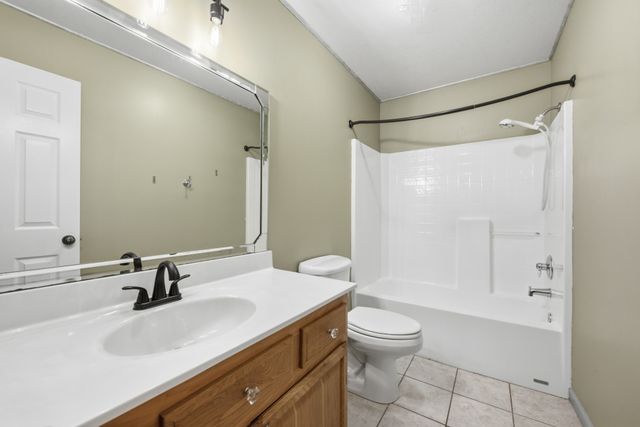 3450 Chapmans Cir, Palmyra, TN 37142