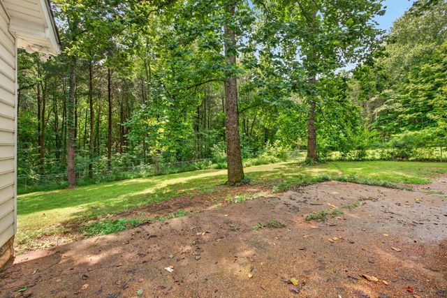 3450 Chapmans Cir, Palmyra, TN 37142