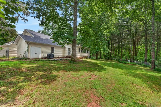 3450 Chapmans Cir, Palmyra, TN 37142