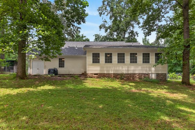 3450 Chapmans Cir, Palmyra, TN 37142